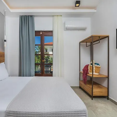 Eleon Suites Hotel Áfitos